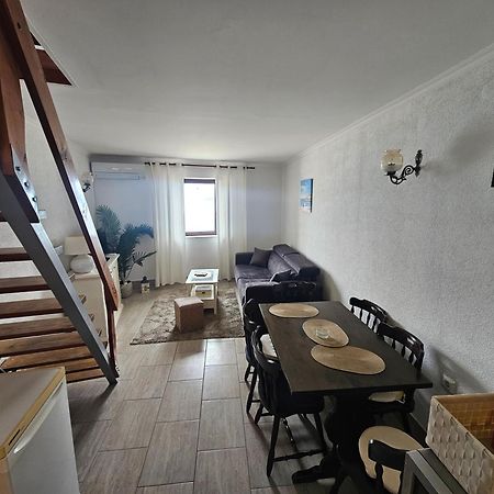 Beachfront House Sea La Vie Kastela Ngoại thất bức ảnh