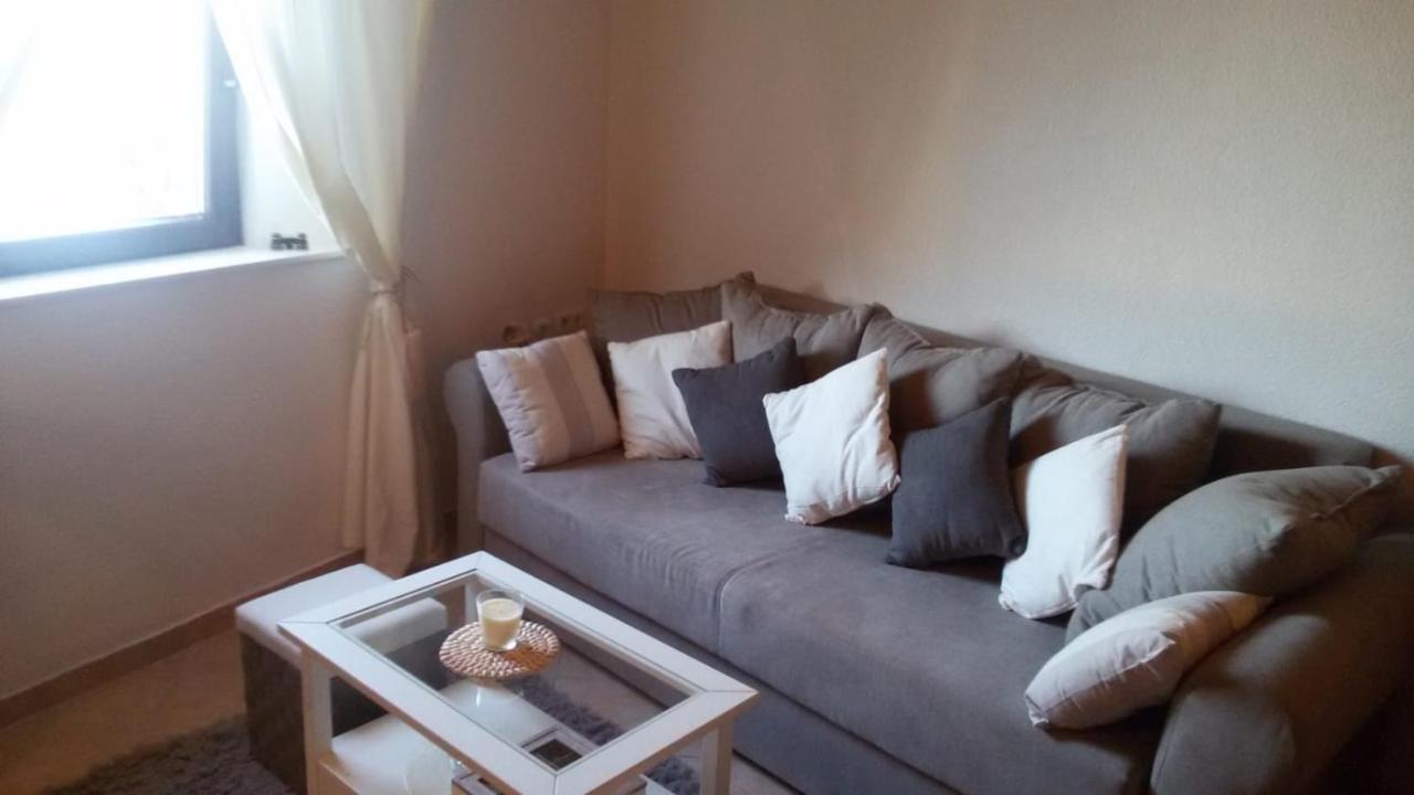 Beachfront House Sea La Vie Kastela Ngoại thất bức ảnh